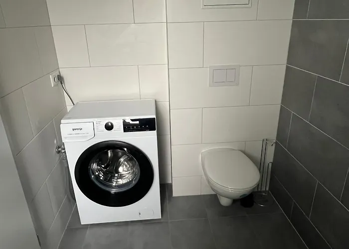 Lägenhet Stylisches In Der Naehe Der Fh *