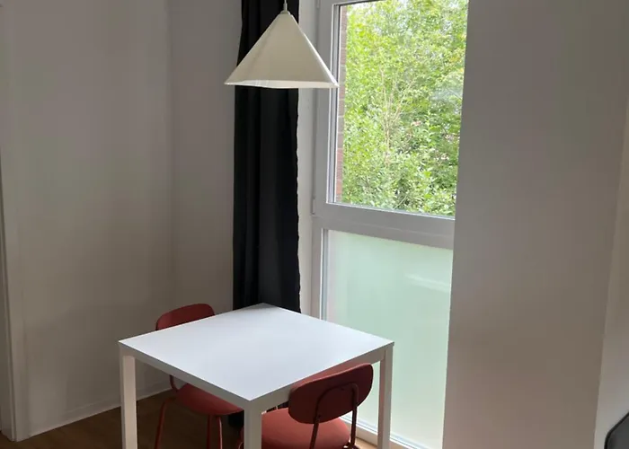 Lägenhet Stylisches In Der Naehe Der Fh